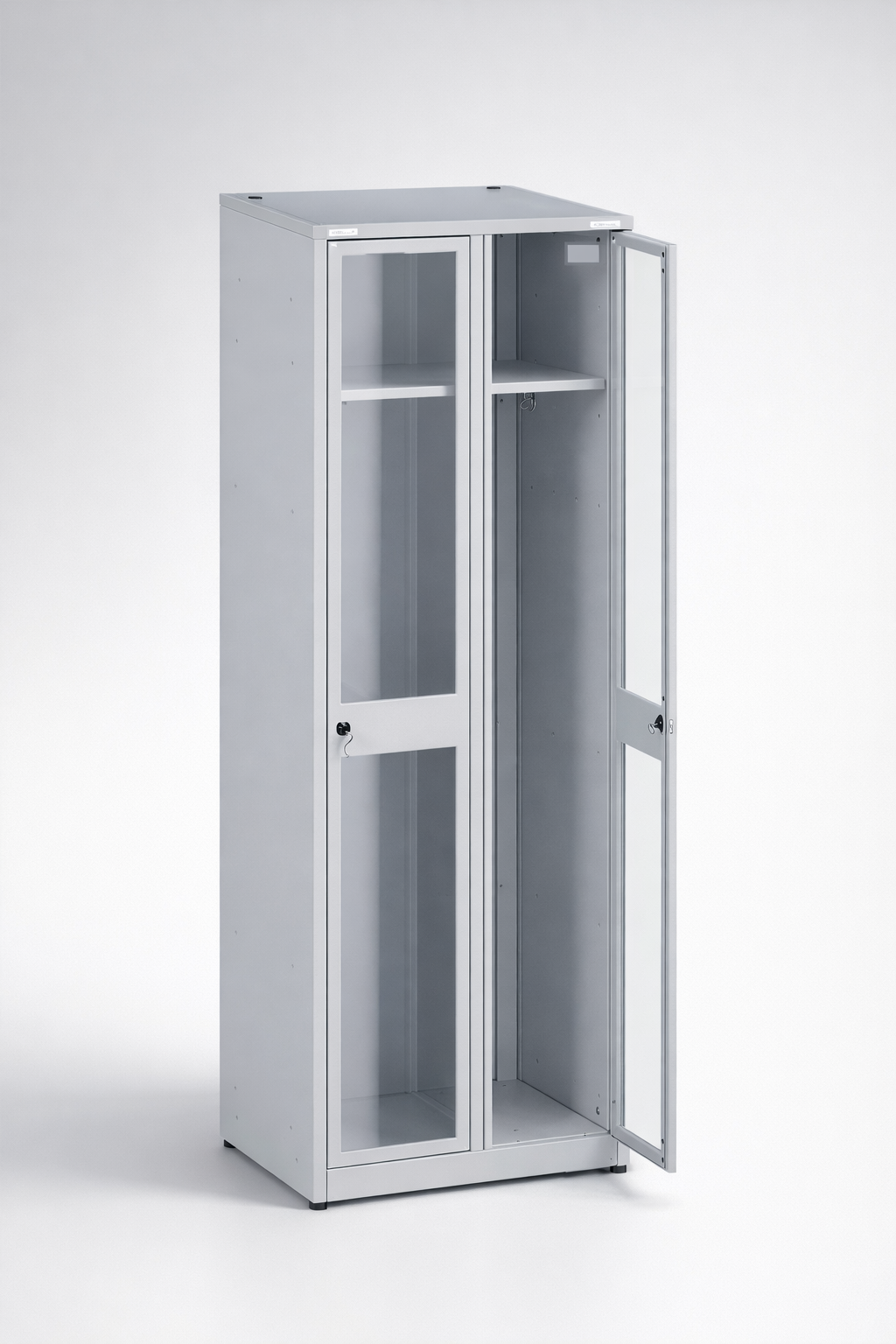 Szafa z drzwiami z plexi MSum 320 - połączenie przejrzystości wizualnej zawartości z