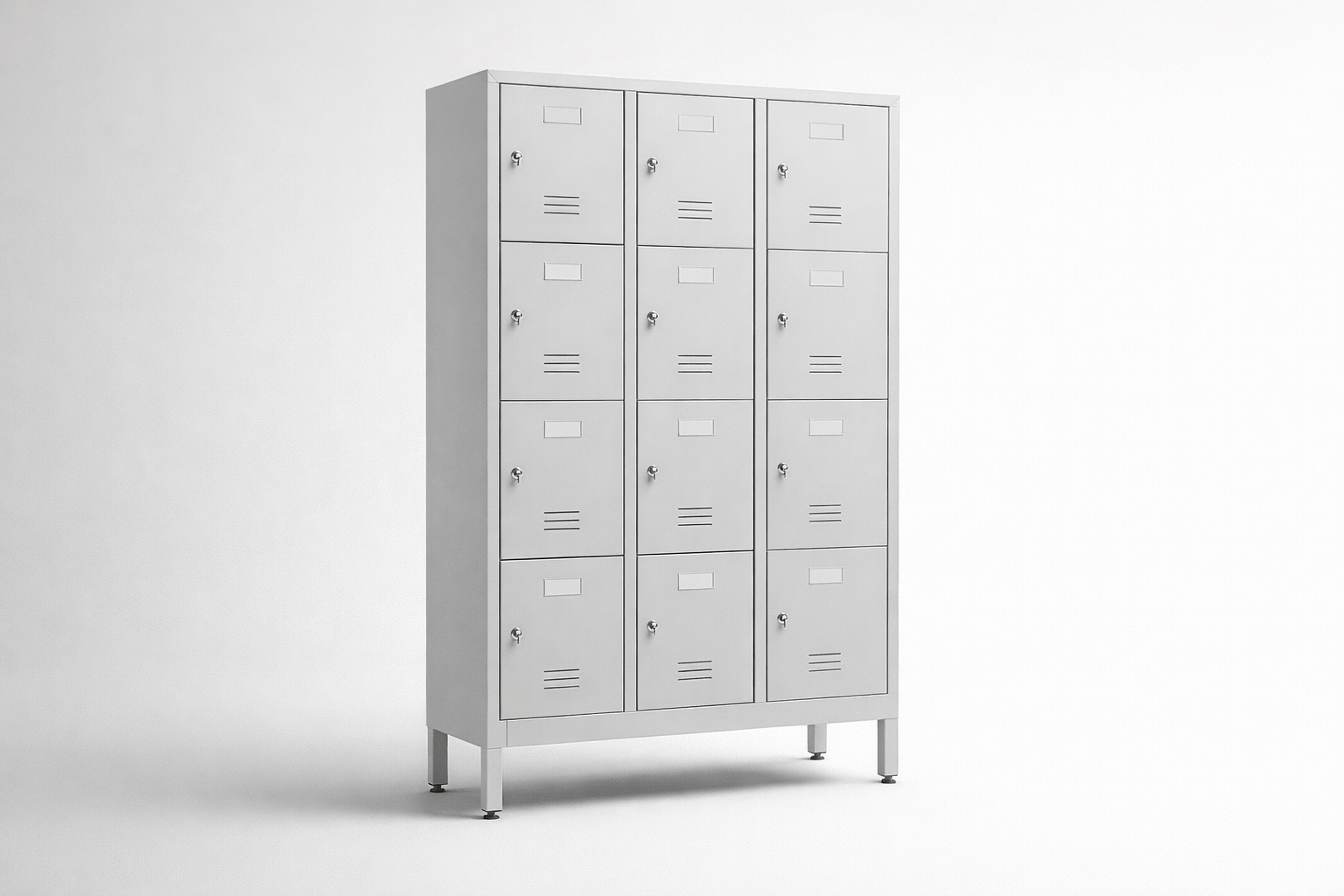 Szafa z drzwiami z plexi MSus 334 – na nóżkach - połączenie przejrzystości wizualnej zawartości z