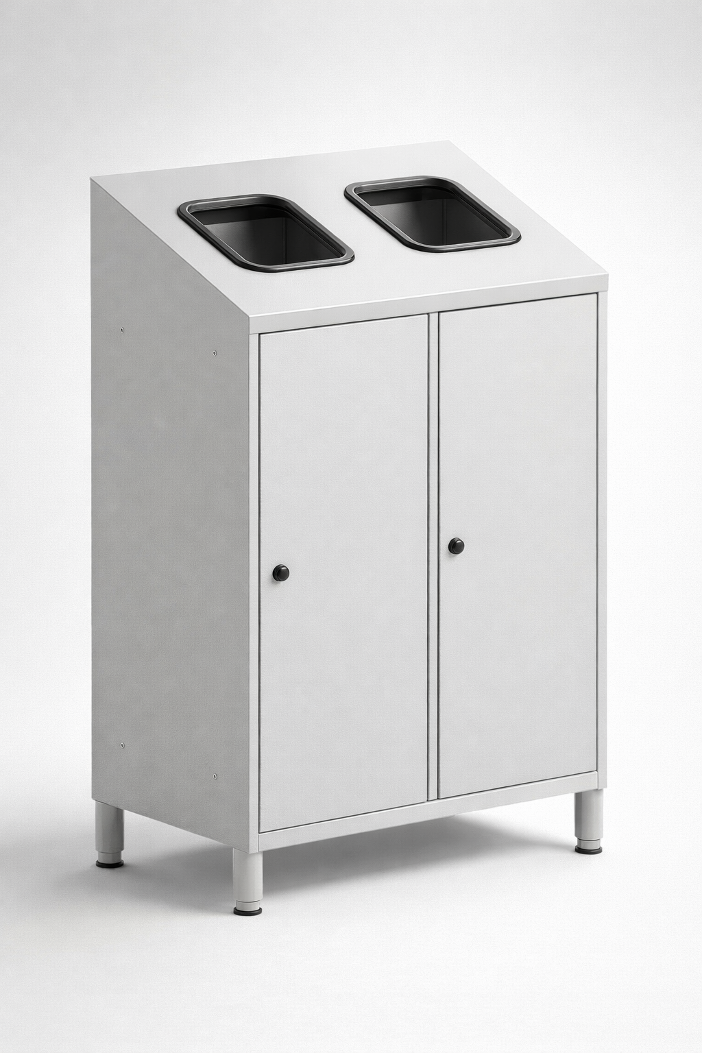 Szafa gospodarcza MPO 02r - uporządkowanie środków czystości i wyposażenia